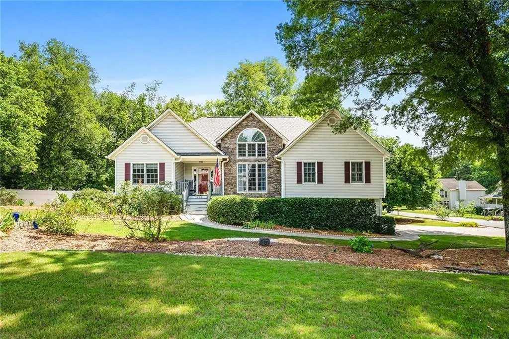 208 Bennett Farms Trail